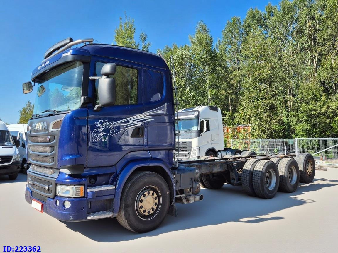 SCANIA R580 8x4 Euro6 Retarder - Alvaz teherautó: 1 kép. SCANIA R580 8x4 Euro6 Retarder - Alvaz teherautó: 1 kép.