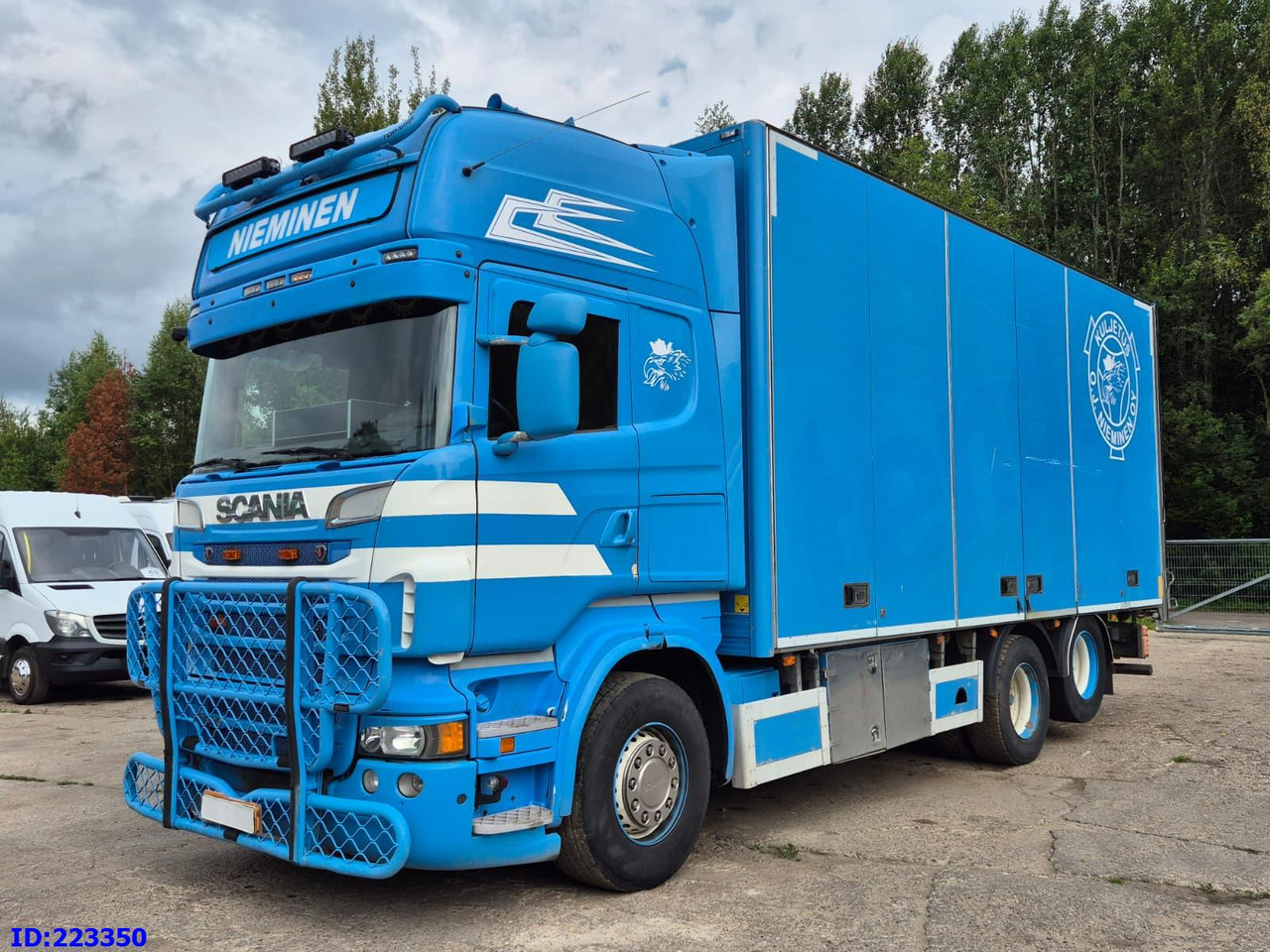 SCANIA R620 V8 RETARDER 6x2 - Hőszigetelt teherautó: 1 kép. SCANIA R620 V8 RETARDER 6x2 - Hőszigetelt teherautó: 1 kép.