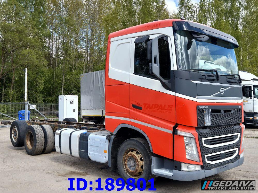 VOLVO FH13 500HP 6x2 Euro6 - Alvaz teherautó: 4 kép. VOLVO FH13 500HP 6x2 Euro6 - Alvaz teherautó: 4 kép.