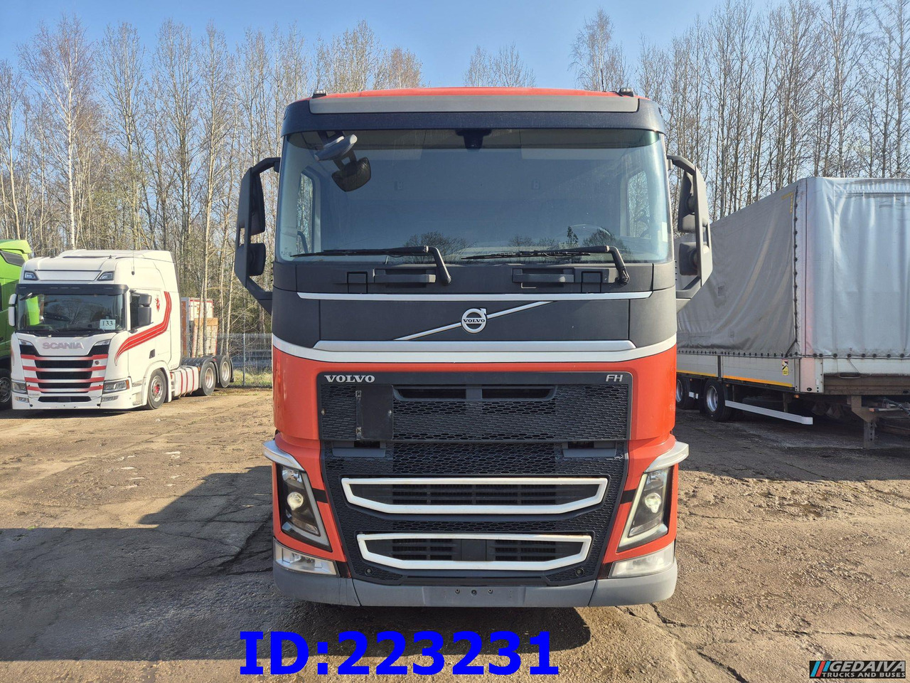 VOLVO FH13 540HP 6X2 Euro6 - Alvaz teherautó: 2 kép. VOLVO FH13 540HP 6X2 Euro6 - Alvaz teherautó: 2 kép.