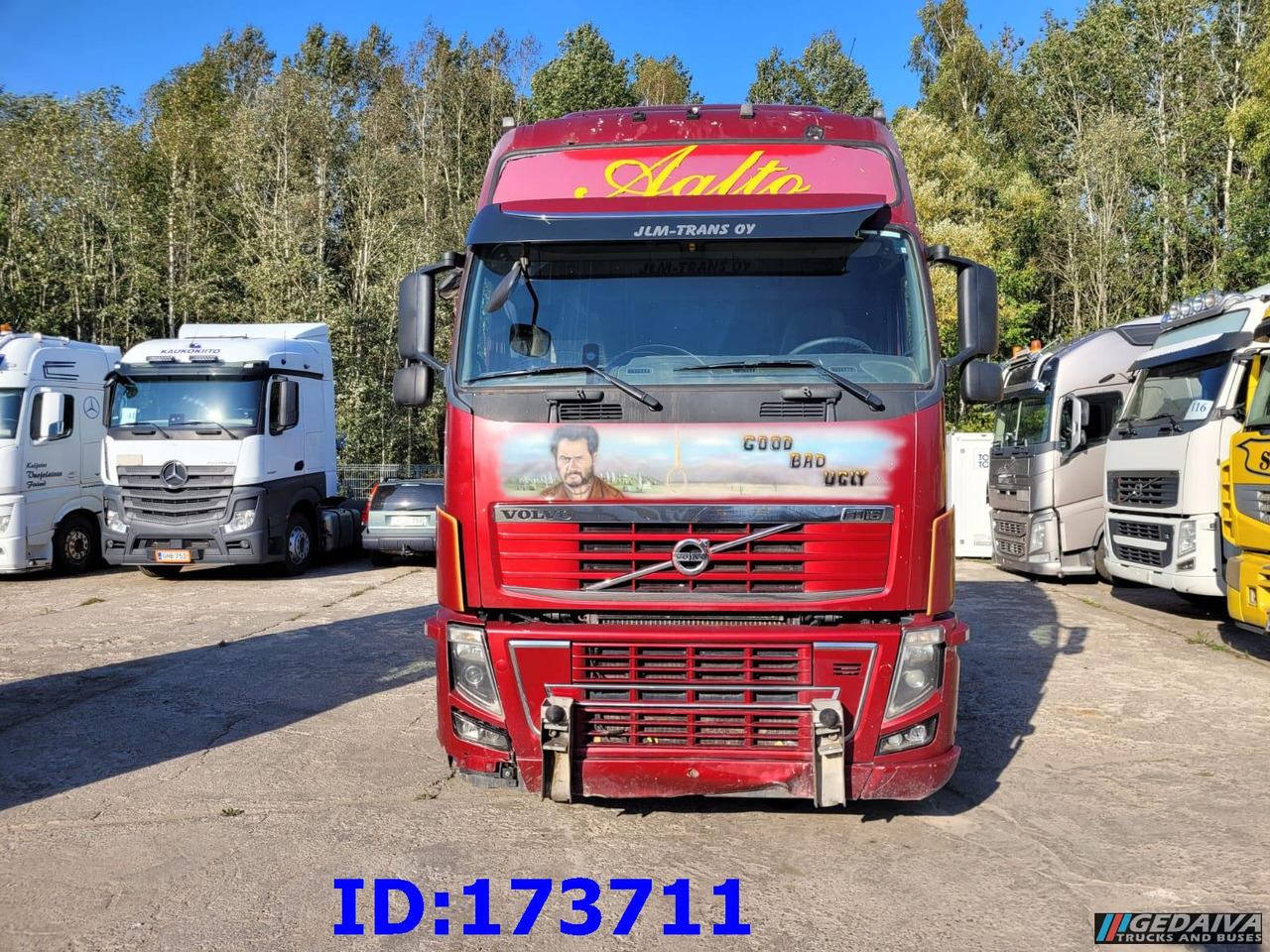 VOLVO FH16 700HP 6x4 Euro5 - Alvaz teherautó: 2 kép. VOLVO FH16 700HP 6x4 Euro5 - Alvaz teherautó: 2 kép.