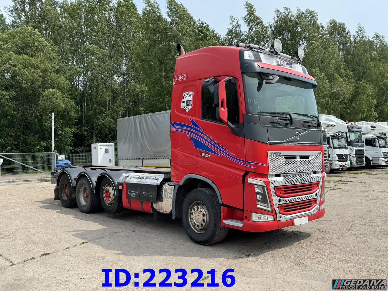 VOLVO FH16 700HP 8X4 Big axle - Alvaz teherautó: 3 kép. VOLVO FH16 700HP 8X4 Big axle - Alvaz teherautó: 3 kép.
