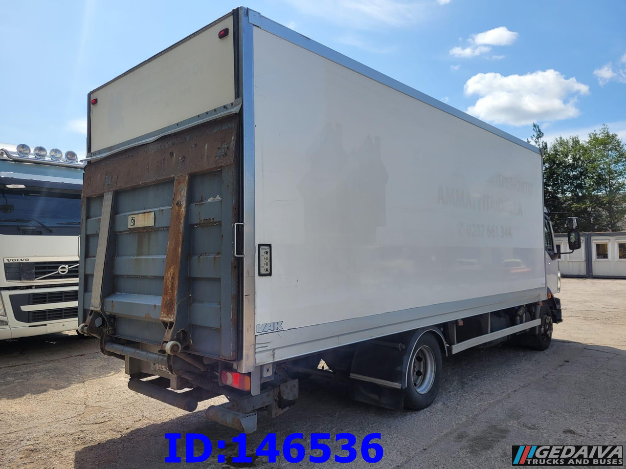 VOLVO FL 240HP - 4x2 - Manual - Euro5 - Dobozos felépítményű teherautó: 5 kép. VOLVO FL 240HP - 4x2 - Manual - Euro5 - Dobozos felépítményű teherautó: 5 kép.