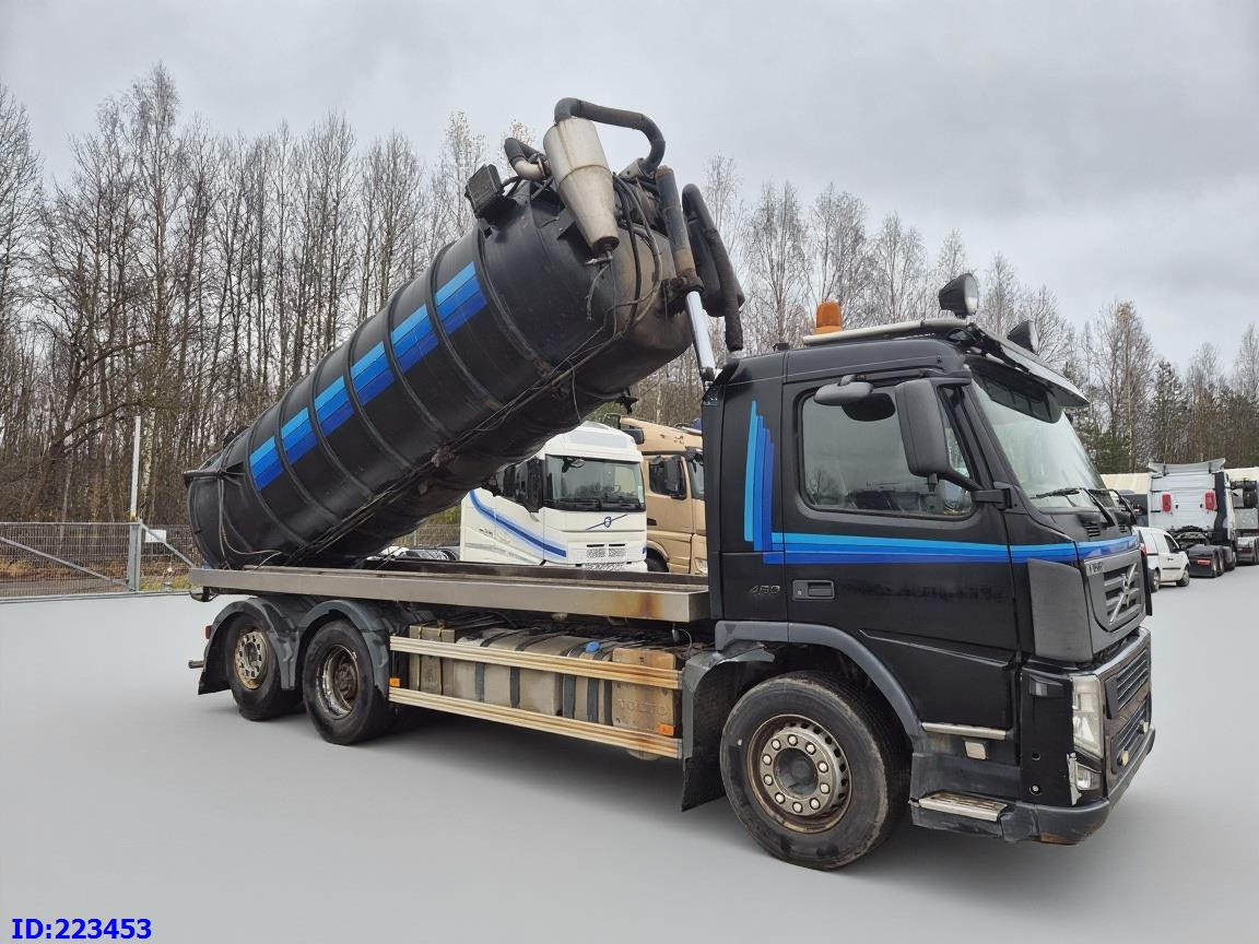 VOLVO FM11 450HP 6x2 TANK 16000 l / VACUUM JUROP PR 150 / ASENIZACYJNY / Euro5 / Steering Axle - Tartályos teherautó: 4 kép. VOLVO FM11 450HP 6x2 TANK 16000 l / VACUUM JUROP PR 150 / ASENIZACYJNY / Euro5 / Steering Axle - Tartályos teherautó: 4 kép.