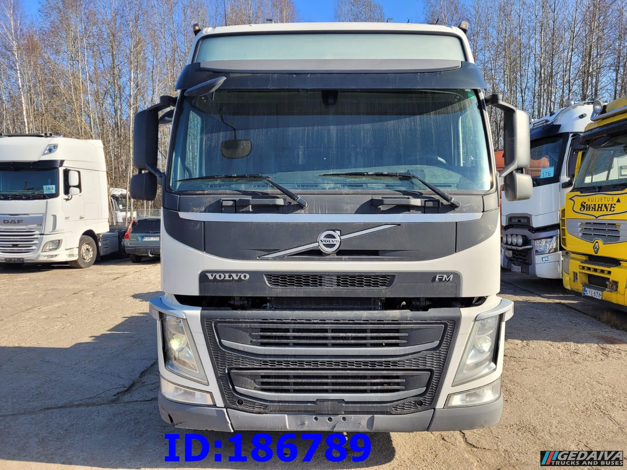 VOLVO FM13 500HP 6x2 - Alvaz teherautó: 2 kép. VOLVO FM13 500HP 6x2 - Alvaz teherautó: 2 kép.