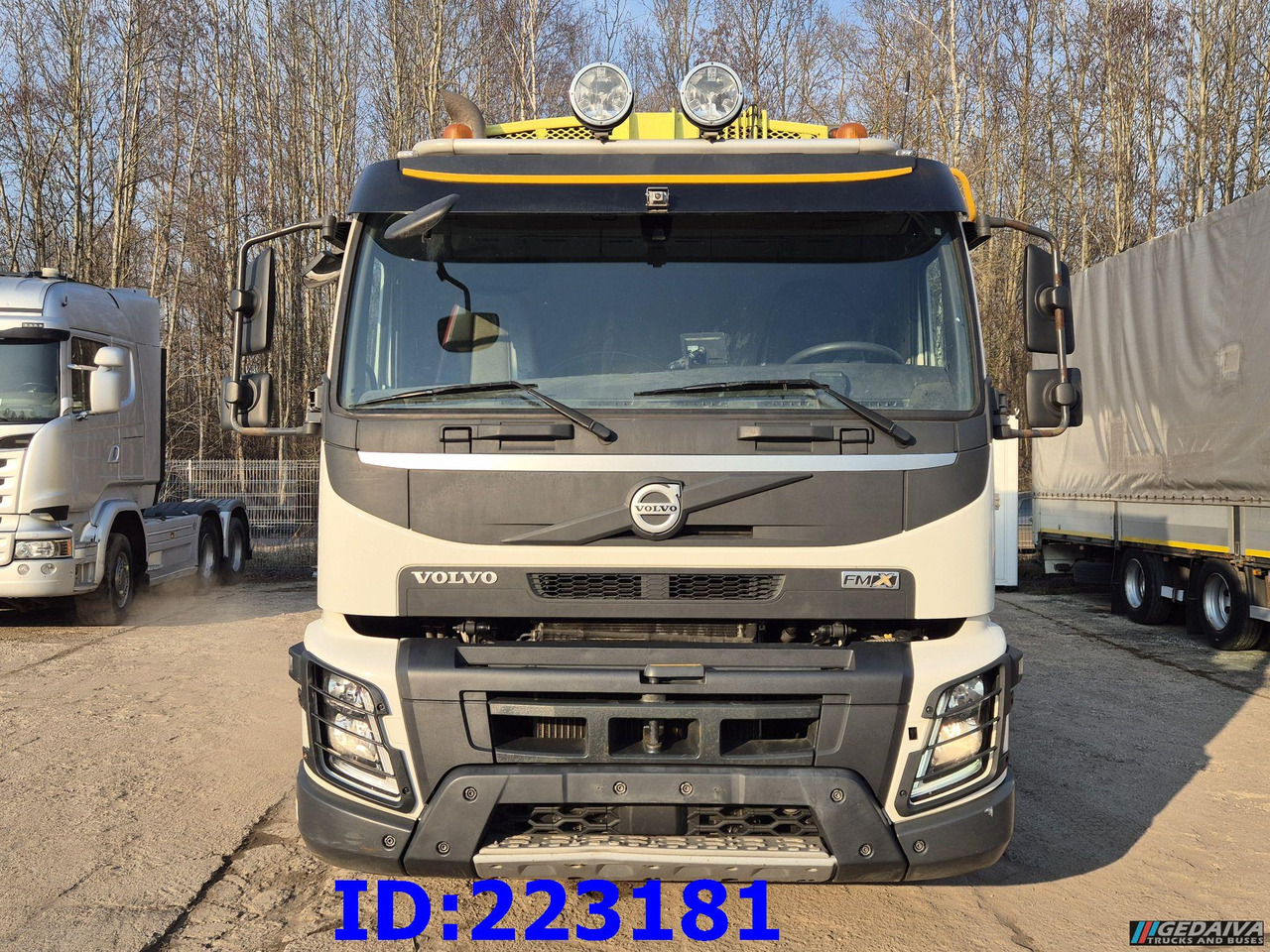 VOLVO FMX 11 330HP 6x2 (Steering axel) - Euro6 - Szemetesautó: 2 kép. VOLVO FMX 11 330HP 6x2 (Steering axel) - Euro6 - Szemetesautó: 2 kép.