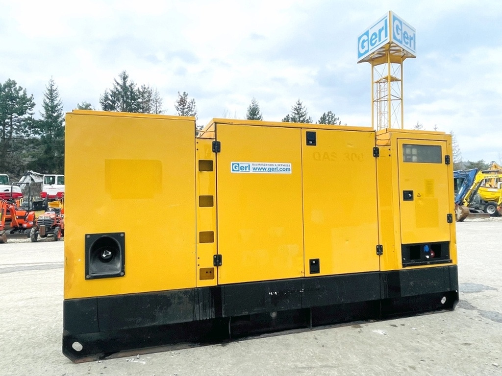 Atlas Copco QAS300 VD (3980) - Áramfejlesztő: 1 kép. Atlas Copco QAS300 VD (3980) - Áramfejlesztő: 1 kép.