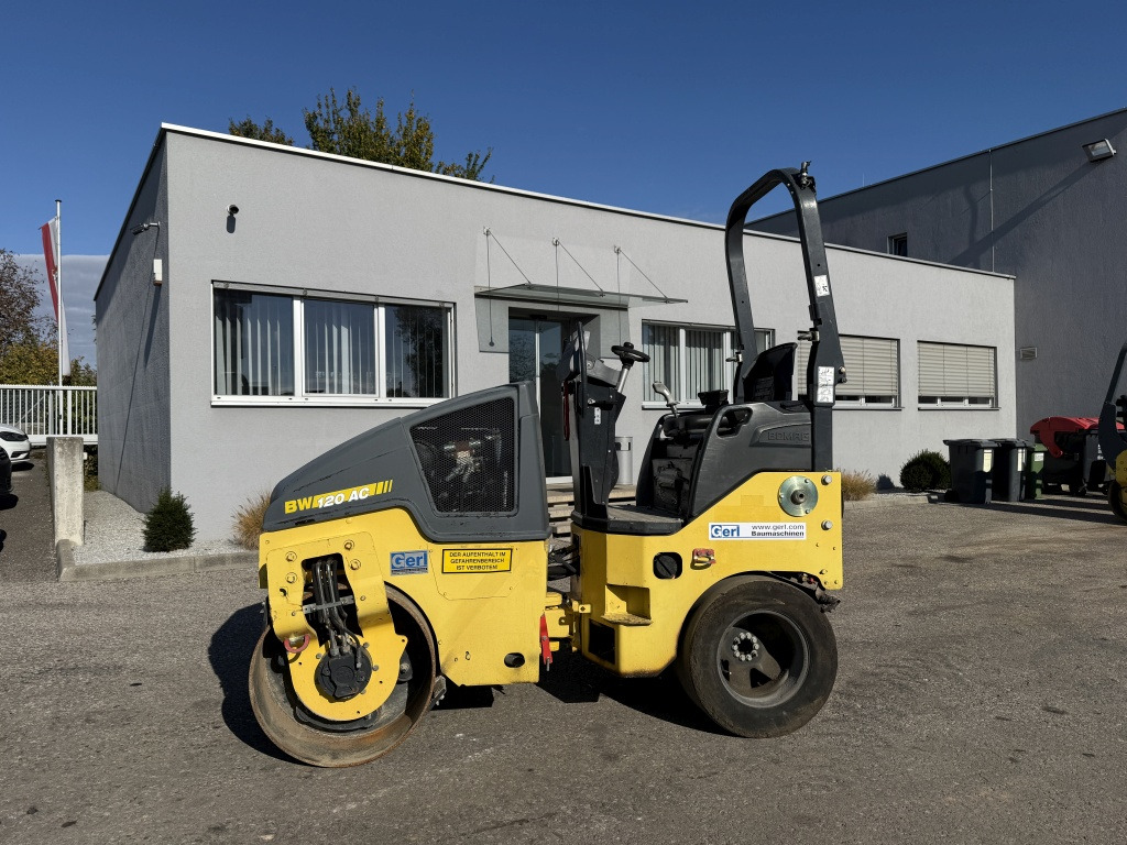 Bomag BW 120 AC-5 (111743) - Kombihenger: 1 kép. Bomag BW 120 AC-5 (111743) - Kombihenger: 1 kép.