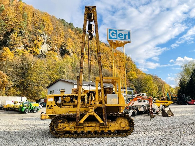 Caterpillar 583H (3357) - Csőfektető: 1 kép. Caterpillar 583H (3357) - Csőfektető: 1 kép.