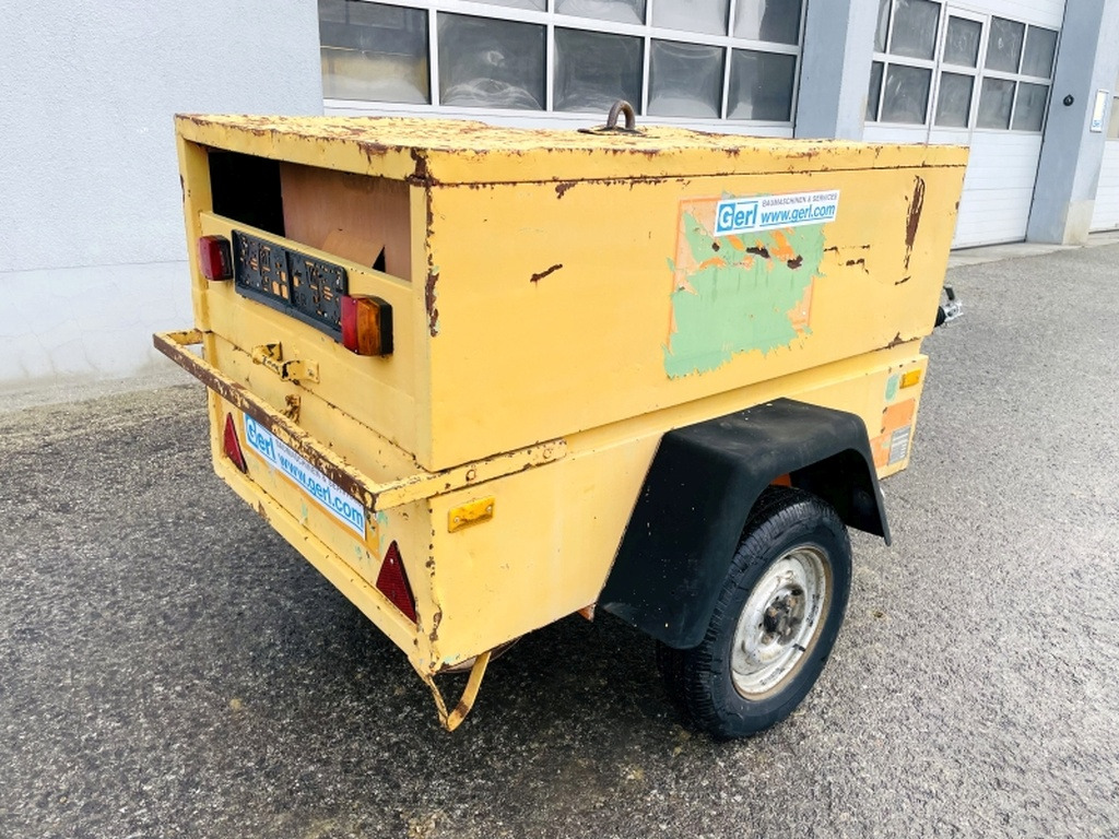 Demag SC40DS (3918) - Légkompresszor: 4 kép. Demag SC40DS (3918) - Légkompresszor: 4 kép.