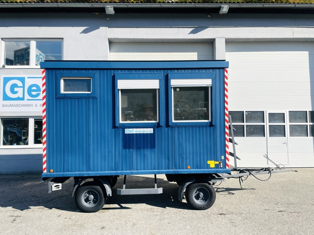 Diverses HOFFMANN FZS4 BAUWAGEN (4072) - Konténerház, Pótkocsi: 2 kép. Diverses HOFFMANN FZS4 BAUWAGEN (4072) - Konténerház, Pótkocsi: 2 kép.