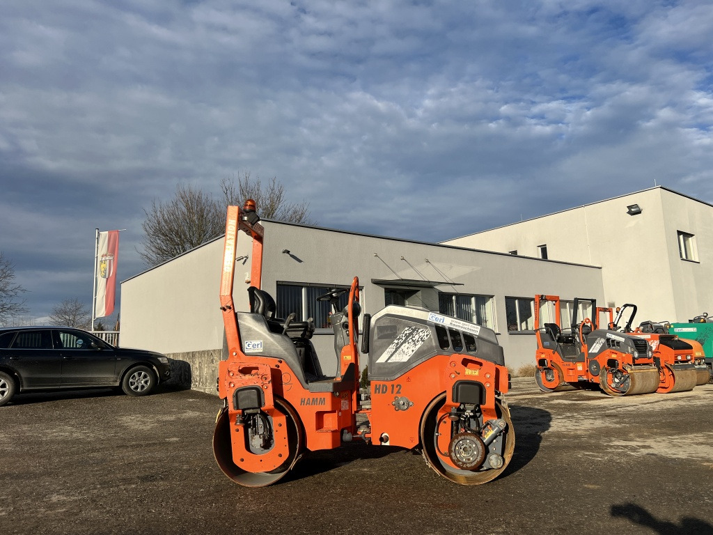 Hamm HD 12-VO (111368) - Úthenger: 4 kép. Hamm HD 12-VO (111368) - Úthenger: 4 kép.