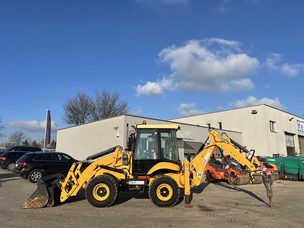 JCB 2 CX-S (111417) - Kotrórakodó: 1 kép. JCB 2 CX-S (111417) - Kotrórakodó: 1 kép.