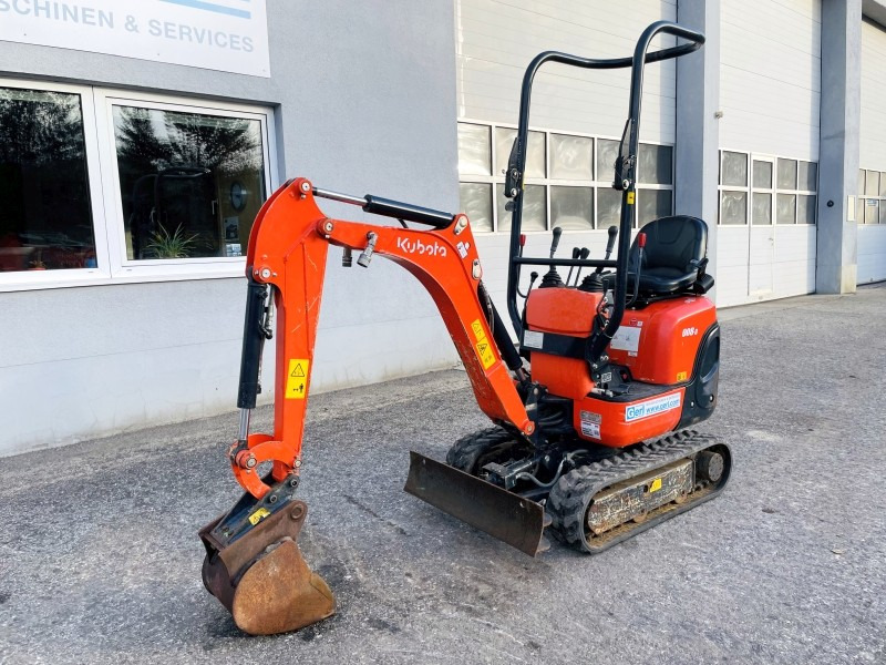 Kubota K008-3 (3727) - Minikotró: 4 kép. Kubota K008-3 (3727) - Minikotró: 4 kép.