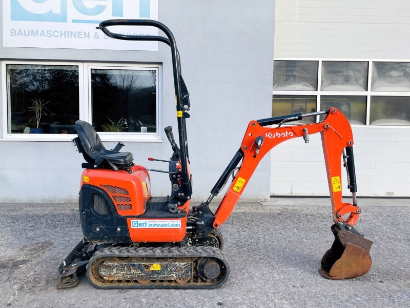 Kubota K008-3 (3727) - Minikotró: 2 kép. Kubota K008-3 (3727) - Minikotró: 2 kép.