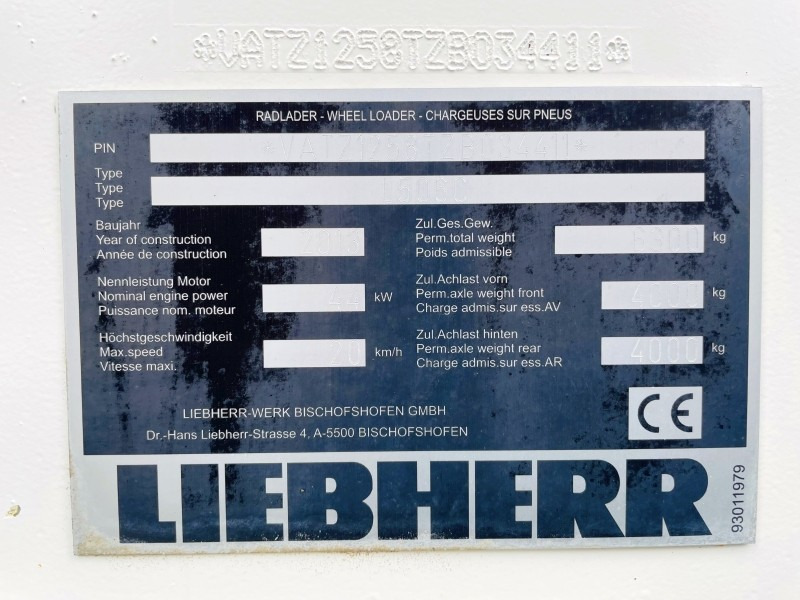 Liebherr L506C (3725) - Gumikerekes homlokrakodó: 3 kép. Liebherr L506C (3725) - Gumikerekes homlokrakodó: 3 kép.