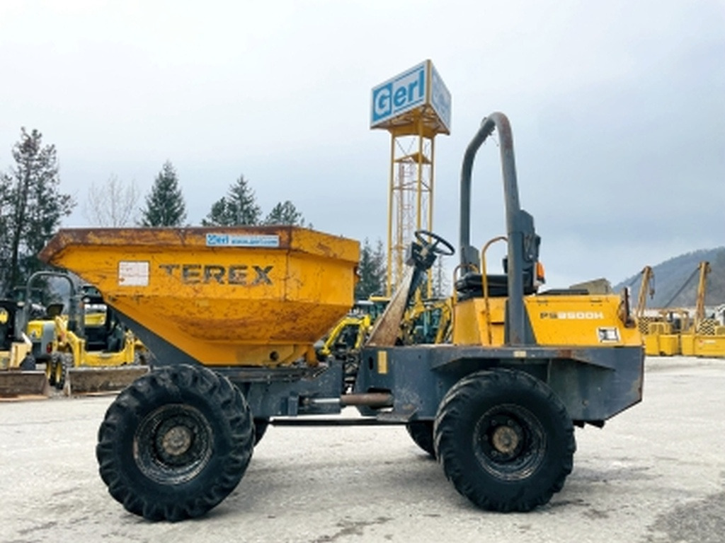 Terex PS3500H (3972) - Minidömper: 1 kép. Terex PS3500H (3972) - Minidömper: 1 kép.