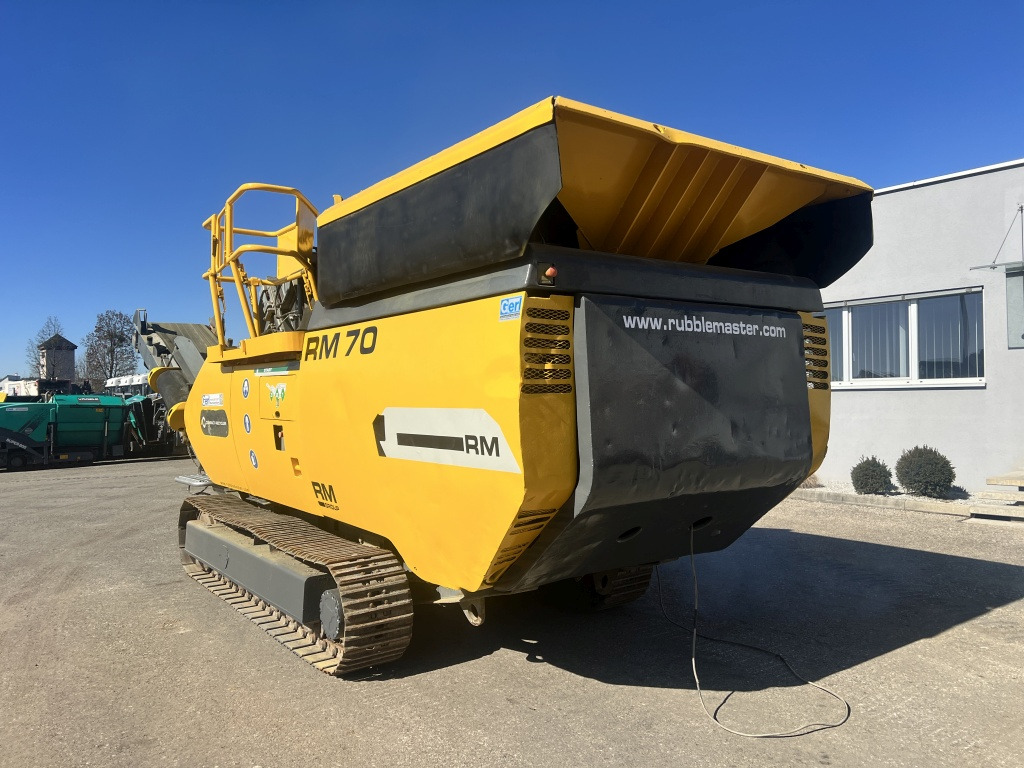 Trümmermeister RM 70 (111521) - Mobil törőgép: 5 kép. Trümmermeister RM 70 (111521) - Mobil törőgép: 5 kép.