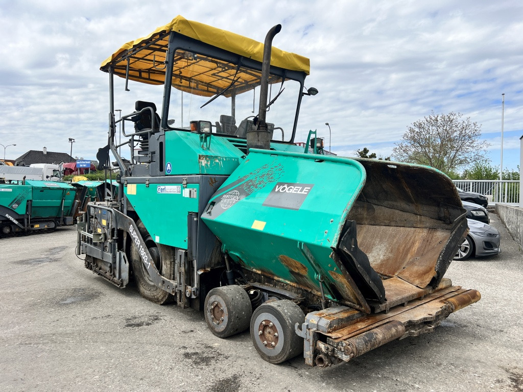 Vögele Super 1803-1 (111555) - Útburkológép: 5 kép. Vögele Super 1803-1 (111555) - Útburkológép: 5 kép.