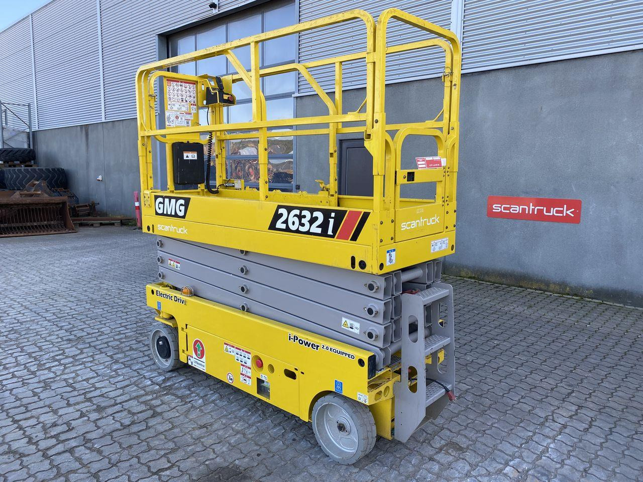 GMG 2632-i - Ollós emelő: 2 kép. GMG 2632-i - Ollós emelő: 2 kép.