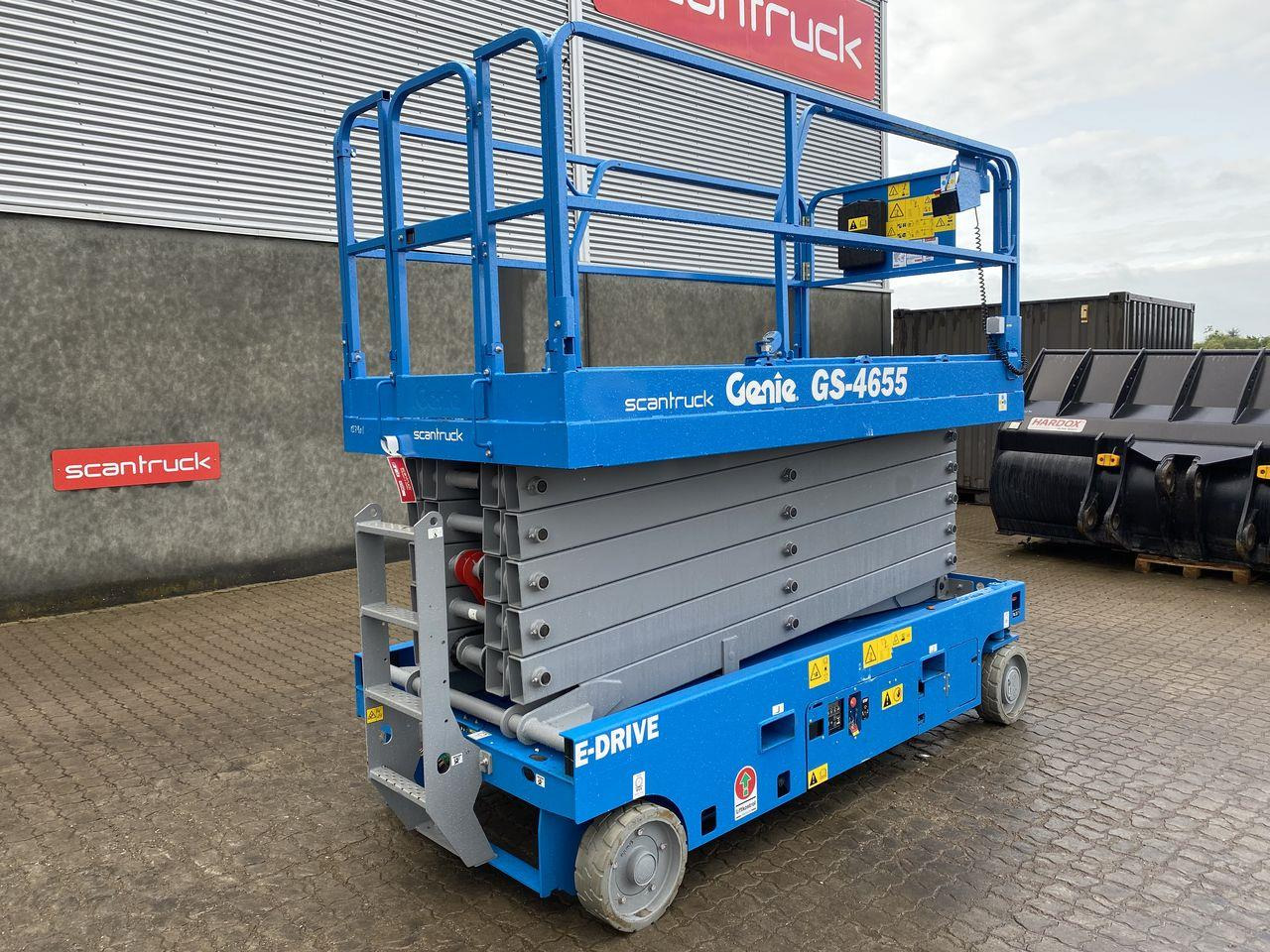 Genie GS4655 - Ollós emelő: 1 kép. Genie GS4655 - Ollós emelő: 1 kép.
