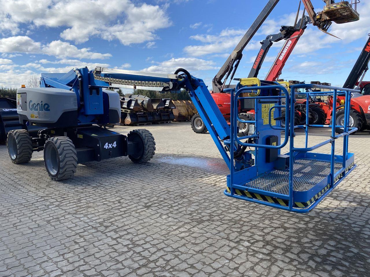 Genie Z60/37 DC - Személyemelő: 5 kép. Genie Z60/37 DC - Személyemelő: 5 kép.