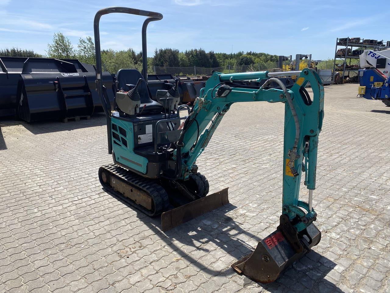 Kobelco SK10SR-2 - Minikotró: 5 kép. Kobelco SK10SR-2 - Minikotró: 5 kép.