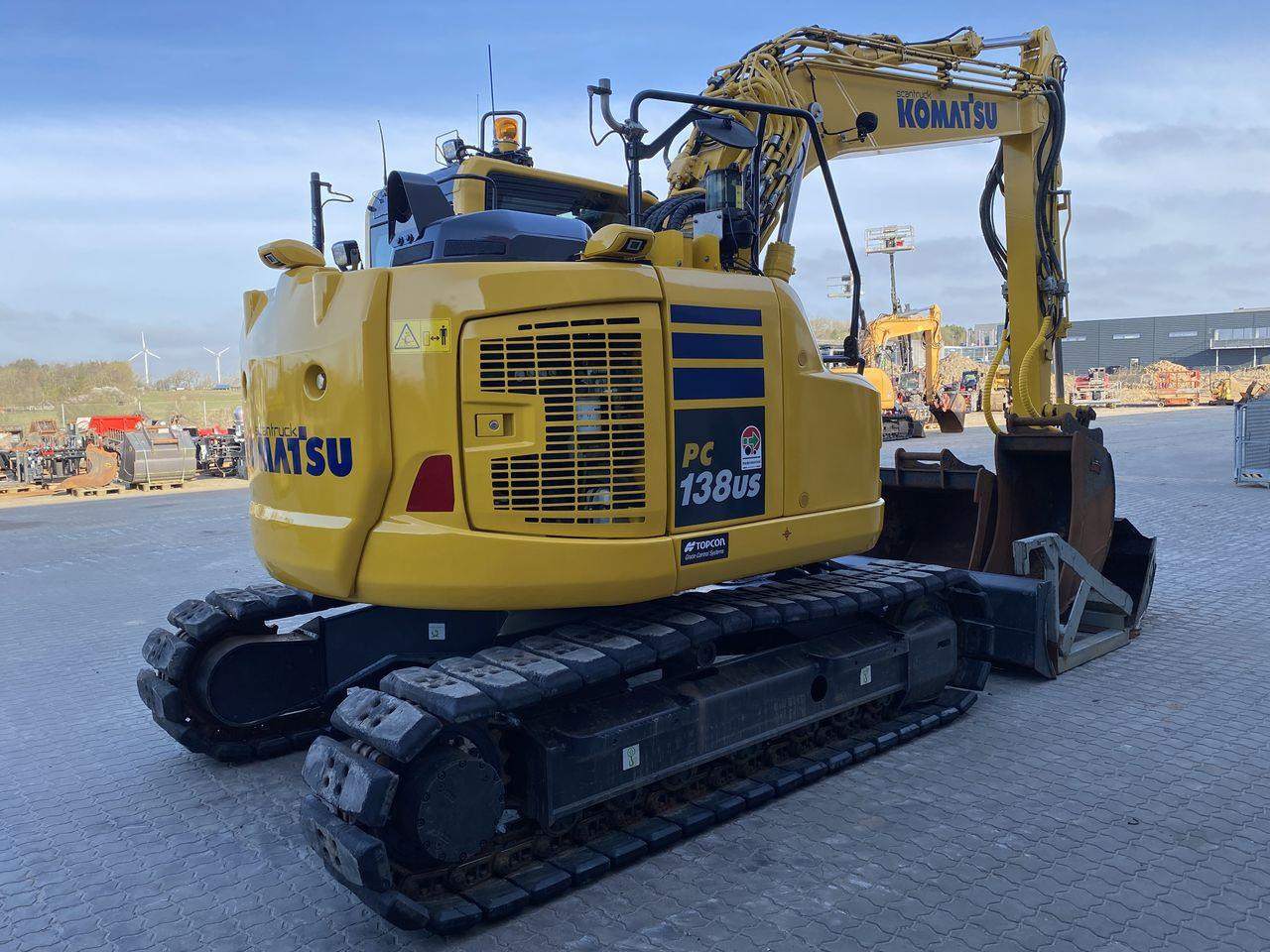 Komatsu PC138US-11 - Lánctalpas kotró: 4 kép. Komatsu PC138US-11 - Lánctalpas kotró: 4 kép.