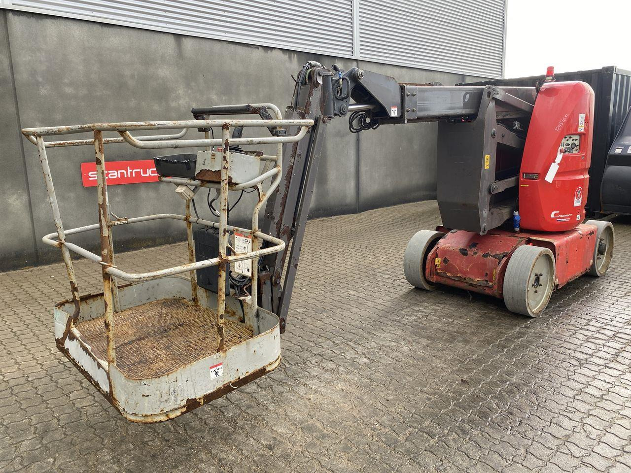 Manitou 120AETJ C 3D - Személyemelő: 1 kép. Manitou 120AETJ C 3D - Személyemelő: 1 kép.