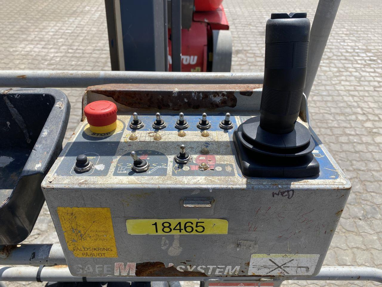 Manitou 120AETJ-COMPACT 3D - Személyemelő: 3 kép. Manitou 120AETJ-COMPACT 3D - Személyemelő: 3 kép.