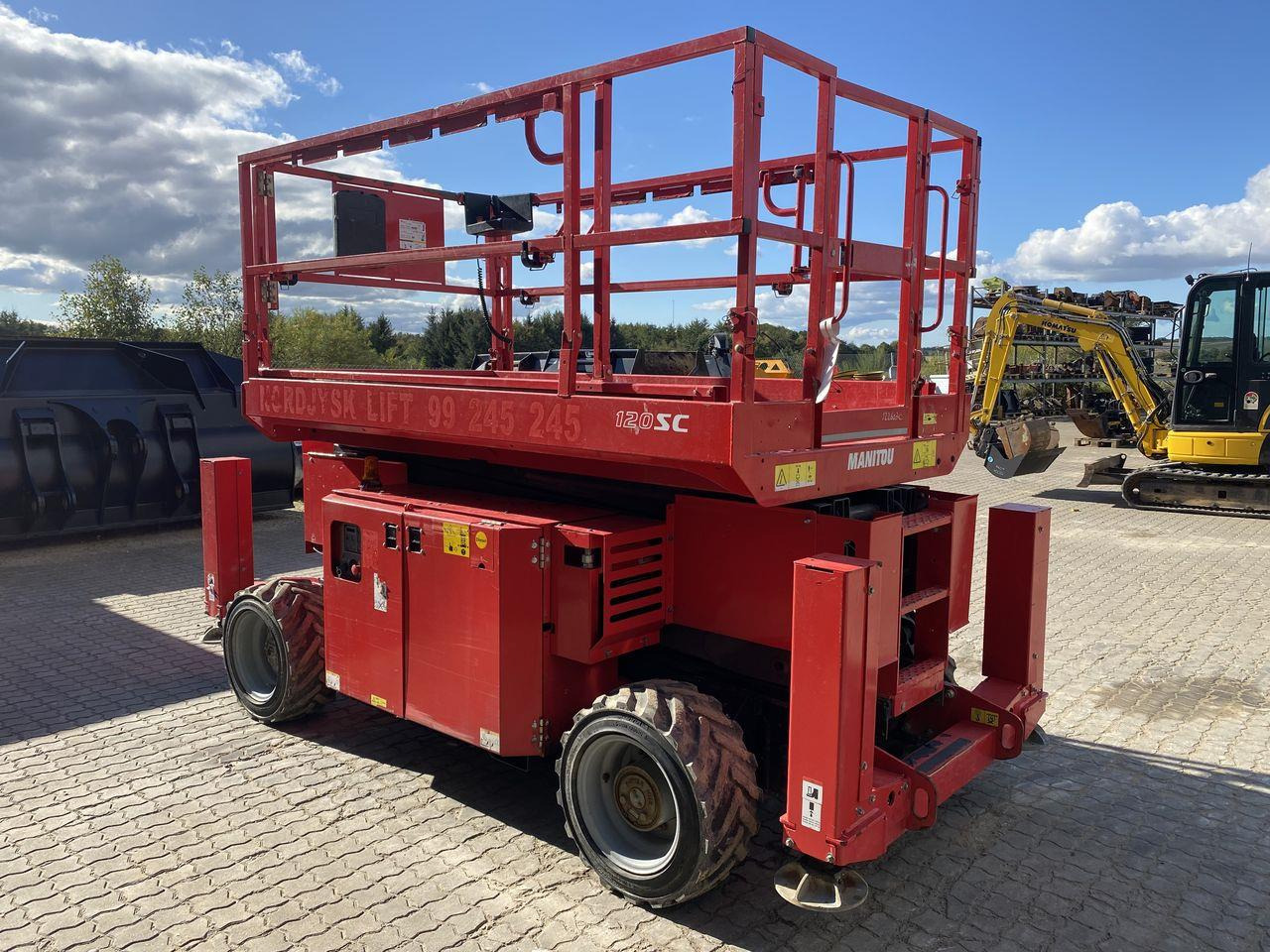 Manitou 120SC - Ollós emelő: 5 kép. Manitou 120SC - Ollós emelő: 5 kép.
