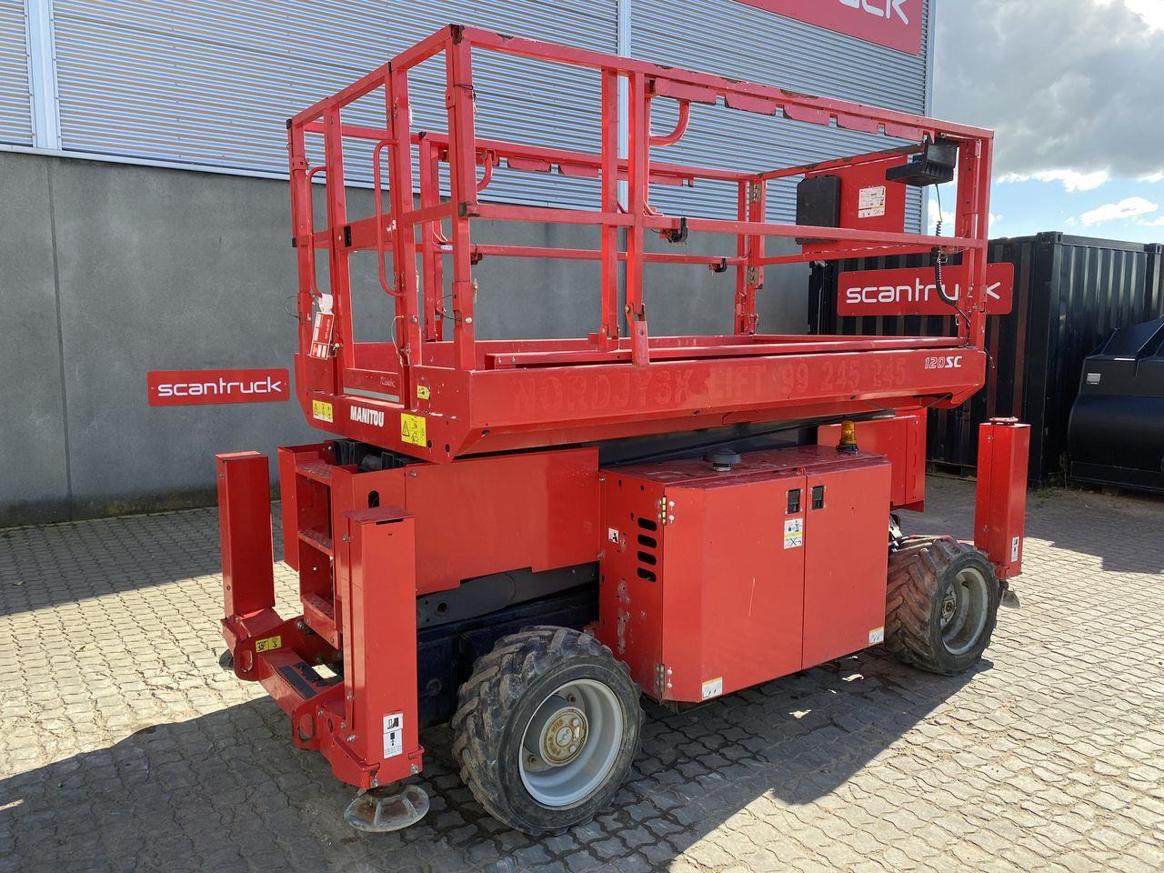 Manitou 120SC - Ollós emelő: 1 kép. Manitou 120SC - Ollós emelő: 1 kép.