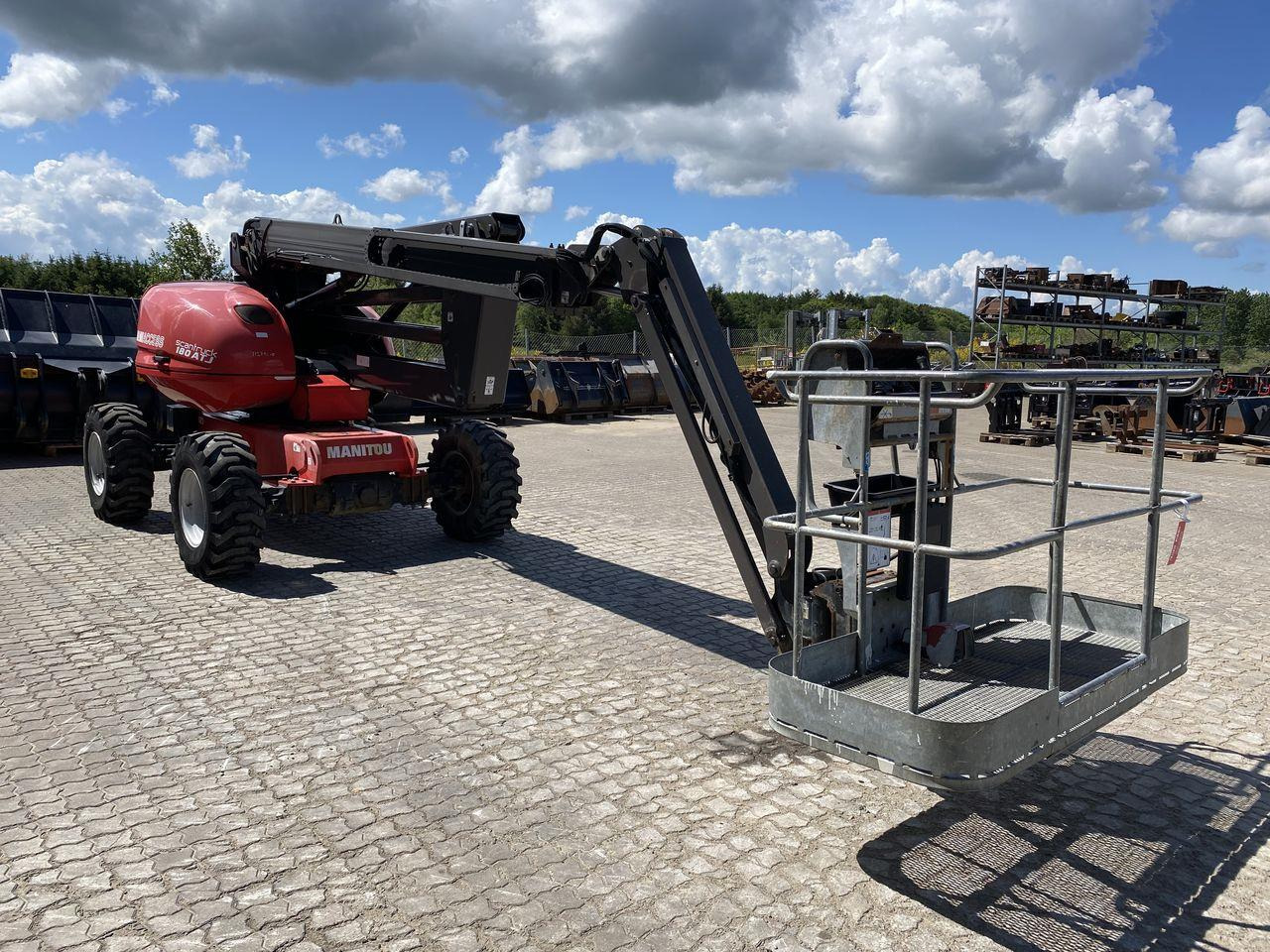 Manitou 180ATJ 2 RC - Személyemelő: 5 kép. Manitou 180ATJ 2 RC - Személyemelő: 5 kép.