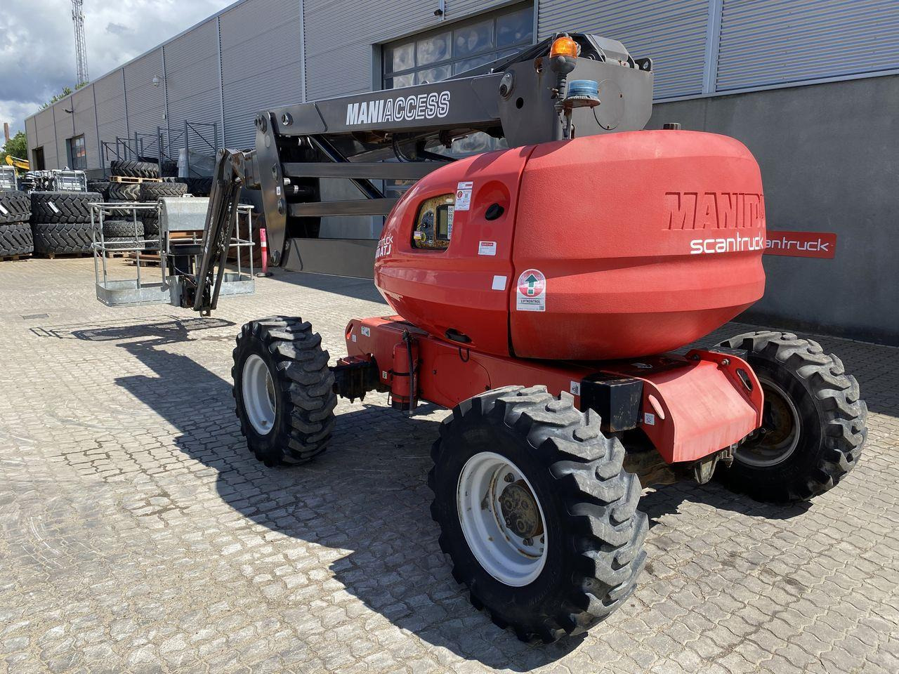 Manitou 180ATJ 2 RC - Személyemelő: 2 kép. Manitou 180ATJ 2 RC - Személyemelő: 2 kép.