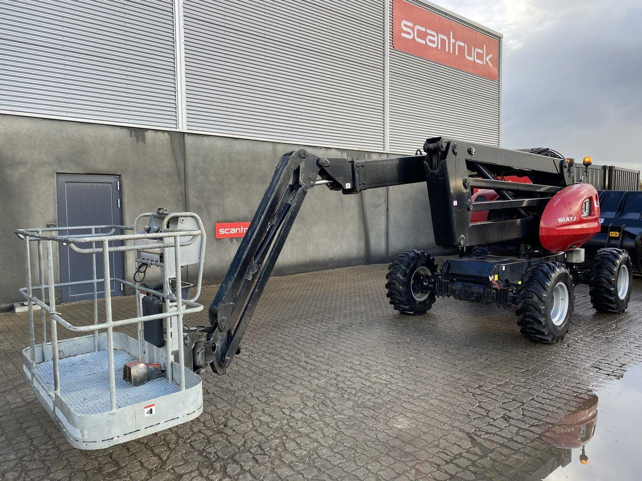 Manitou 180ATJ 2 RC - Személyemelő: 1 kép. Manitou 180ATJ 2 RC - Személyemelő: 1 kép.