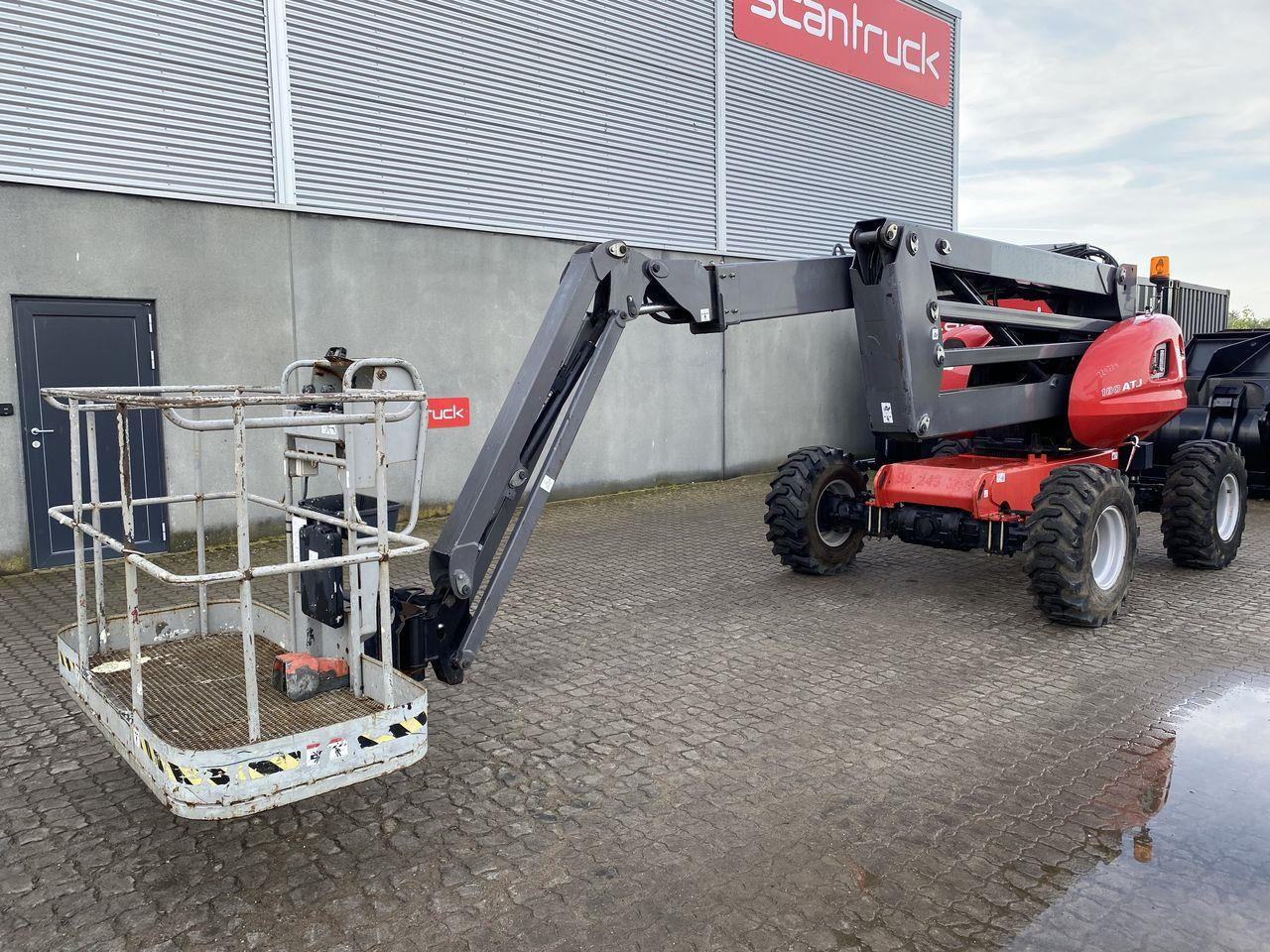 Manitou 180ATJ 2 RC - Személyemelő: 1 kép. Manitou 180ATJ 2 RC - Személyemelő: 1 kép.