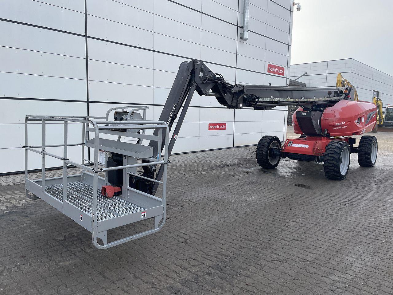 Manitou 260TJ - Személyemelő: 1 kép. Manitou 260TJ - Személyemelő: 1 kép.