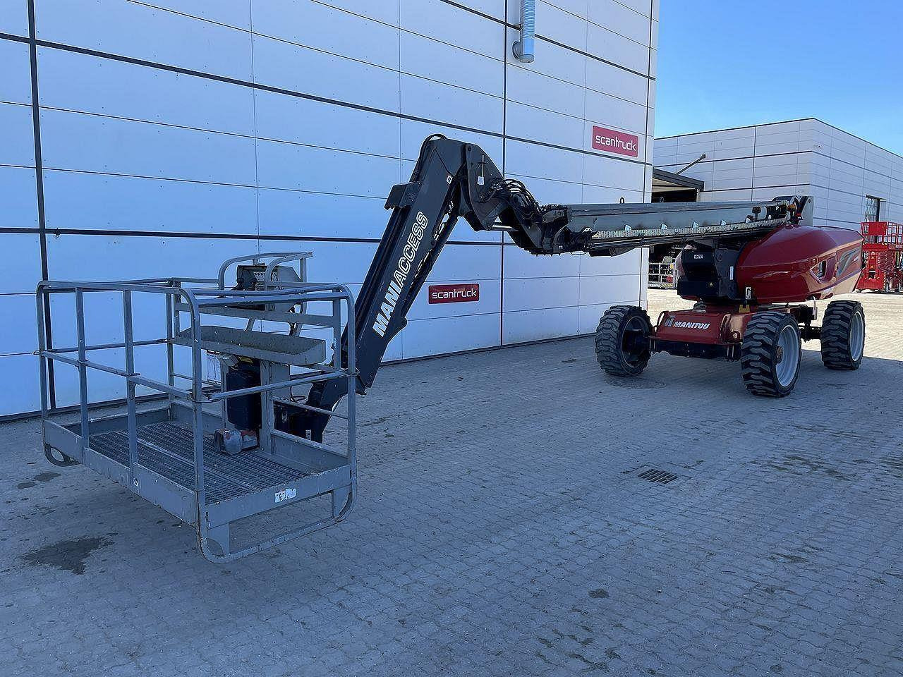 Manitou 280TJ - Teleszkópos emelő: 1 kép. Manitou 280TJ - Teleszkópos emelő: 1 kép.