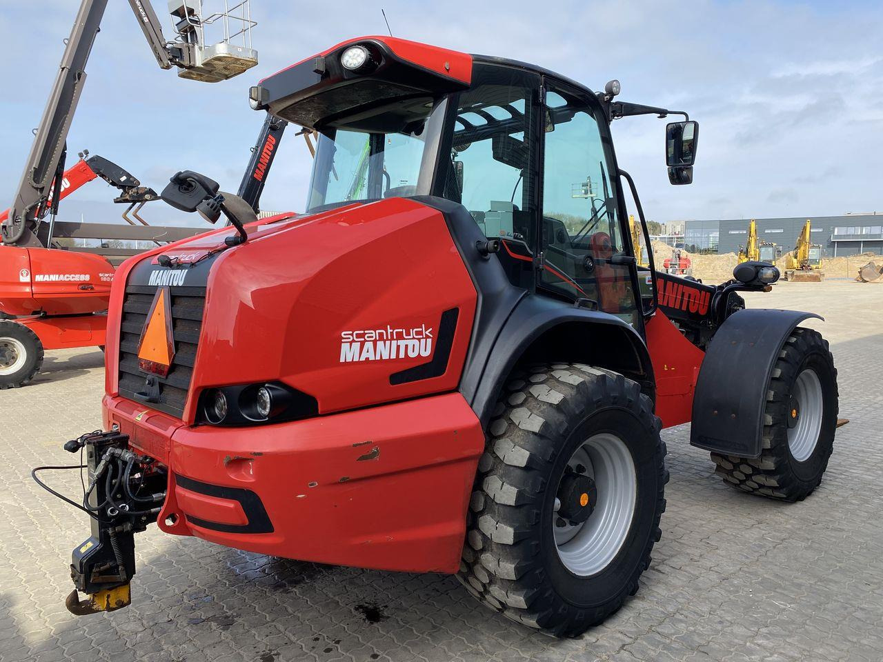 Manitou MLA-T533-145V+ ELITE ST5 - Teleszkópos rakodó: 4 kép. Manitou MLA-T533-145V+ ELITE ST5 - Teleszkópos rakodó: 4 kép.