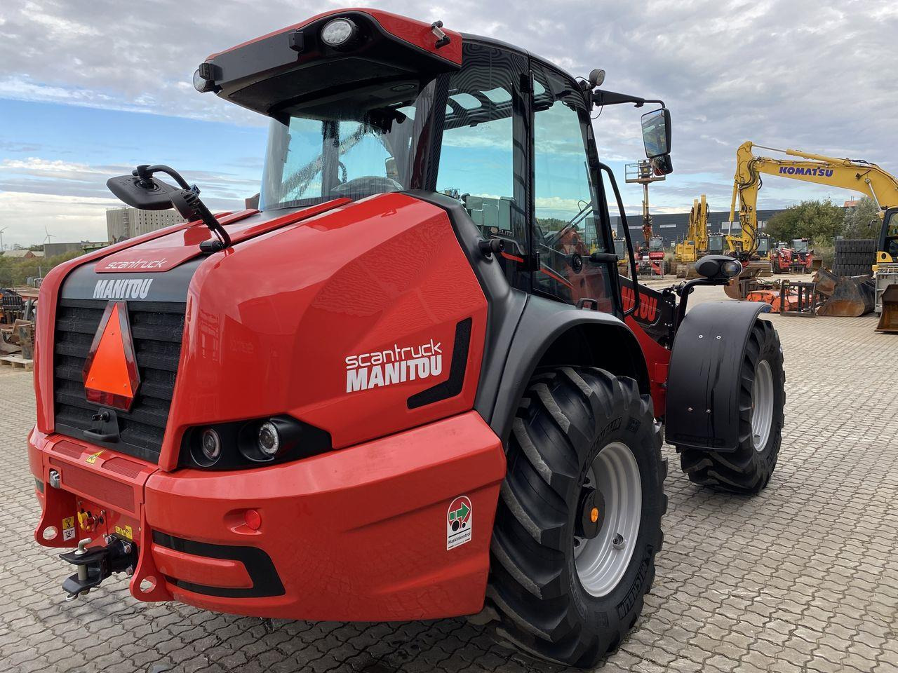 Manitou MLA-T533-145V+ Elite ST5 - Teleszkópos rakodó: 4 kép. Manitou MLA-T533-145V+ Elite ST5 - Teleszkópos rakodó: 4 kép.