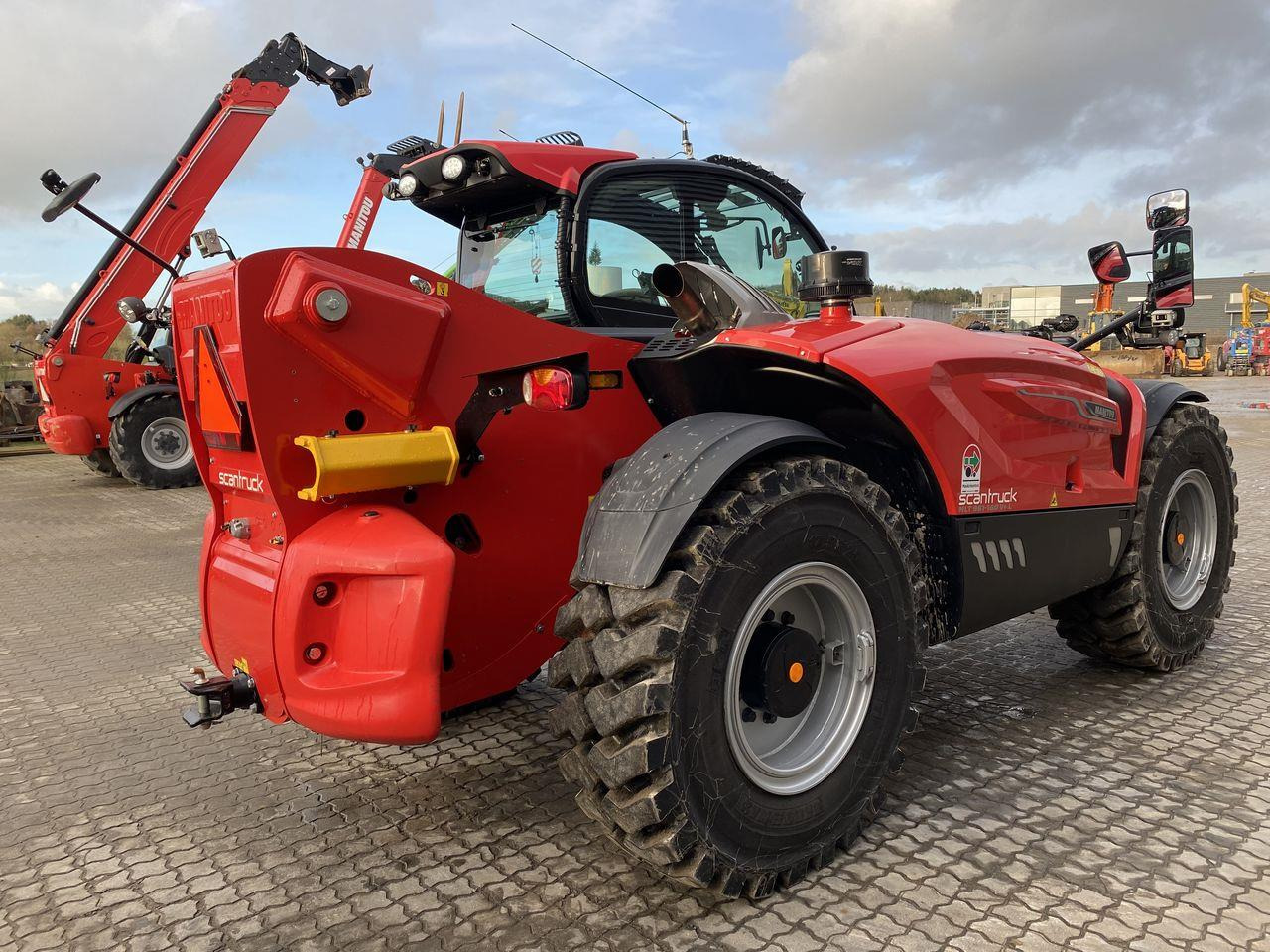 Manitou MLT961-160V+L Elite ST5 - Teleszkópos rakodó: 4 kép. Manitou MLT961-160V+L Elite ST5 - Teleszkópos rakodó: 4 kép.