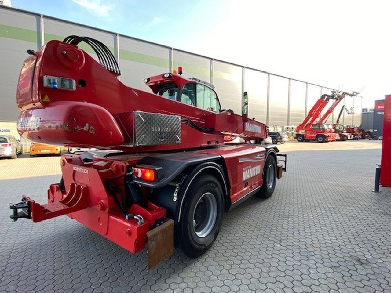 Manitou MRT2550P+ ST4 - Teleszkópos rakodó: 3 kép. Manitou MRT2550P+ ST4 - Teleszkópos rakodó: 3 kép.