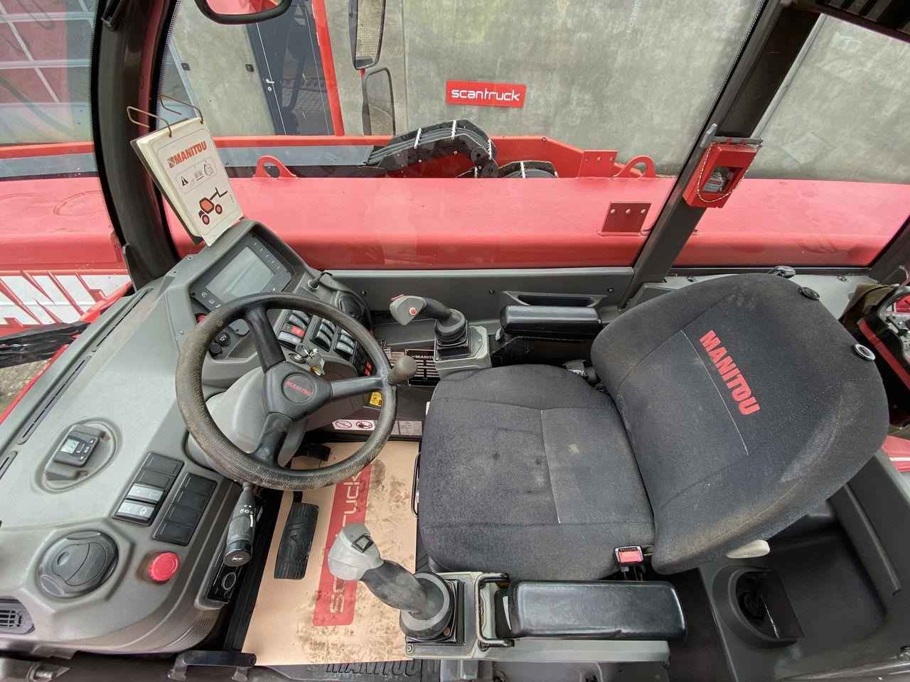 Manitou MRT2550P+ ST4 - Teleszkópos rakodó: 3 kép. Manitou MRT2550P+ ST4 - Teleszkópos rakodó: 3 kép.