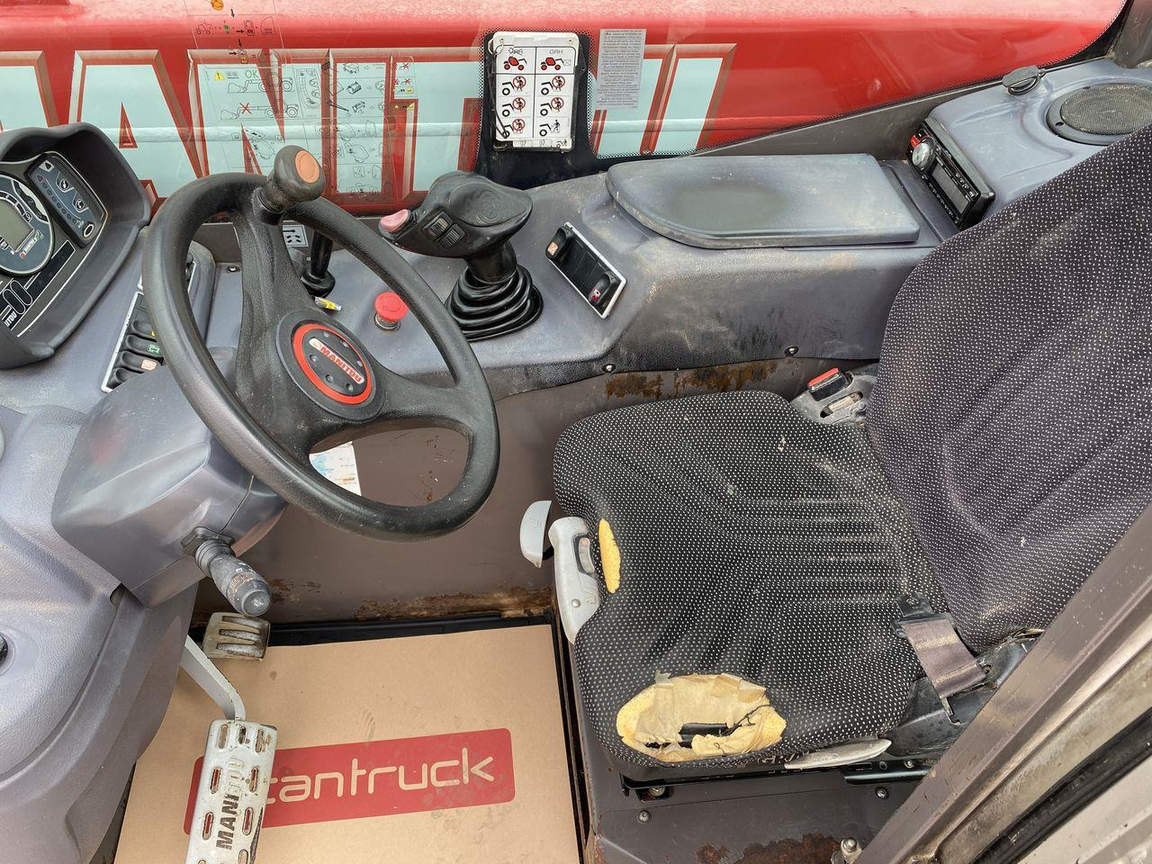 Manitou MT625H Comfort - Teleszkópos rakodó: 3 kép. Manitou MT625H Comfort - Teleszkópos rakodó: 3 kép.