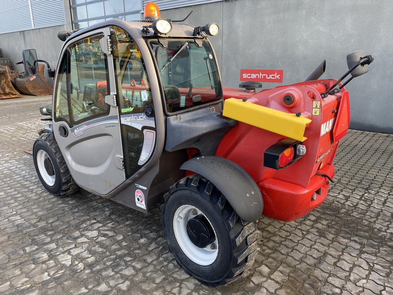 Manitou MT625H Comfort ST3B - Teleszkópos rakodó: 2 kép. Manitou MT625H Comfort ST3B - Teleszkópos rakodó: 2 kép.