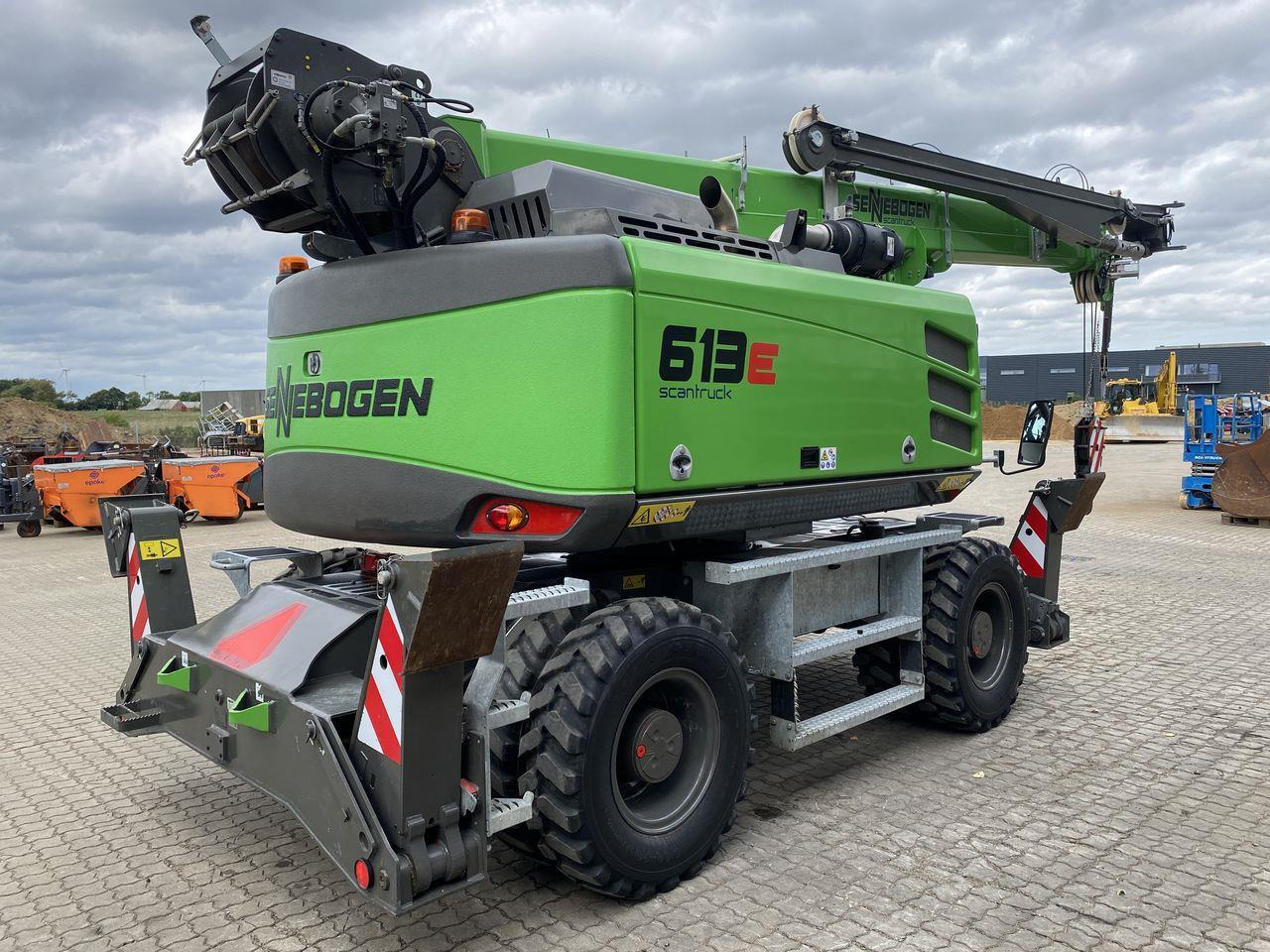SENNEBOGEN 613E-M - Hulladék kotró: 4 kép. SENNEBOGEN 613E-M - Hulladék kotró: 4 kép.