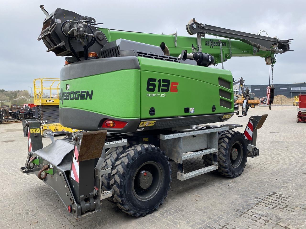 SENNEBOGEN 613E-M - Hulladék kotró: 4 kép. SENNEBOGEN 613E-M - Hulladék kotró: 4 kép.