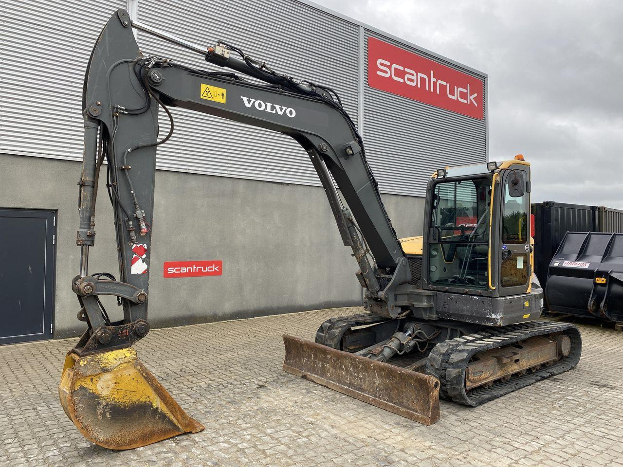 Volvo ECR88 - Minikotró: 1 kép. Volvo ECR88 - Minikotró: 1 kép.