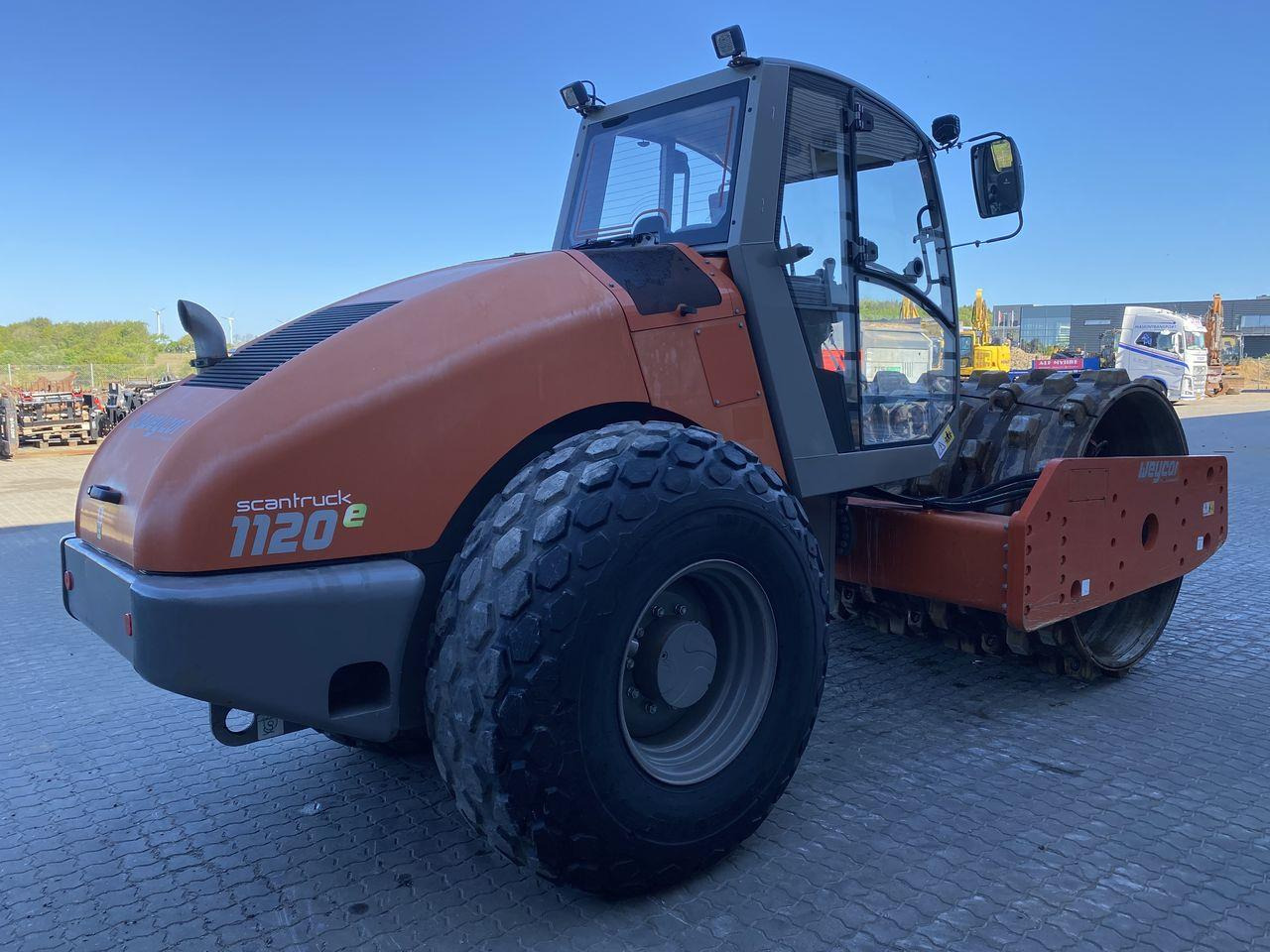 Weycor AW1120E - Talajtömörítő: 4 kép. Weycor AW1120E - Talajtömörítő: 4 kép.
