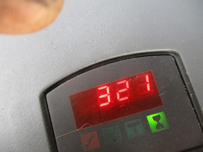BT SWE 080L - Emelőtargoncá: 4 kép. BT SWE 080L - Emelőtargoncá: 4 kép.